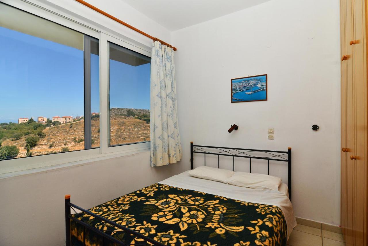 Almirida Kaloudis Apartments الغرفة الصورة